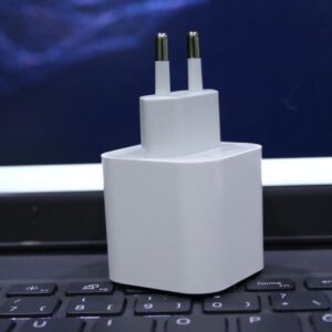 TYPE-C 20W POWER ADAPTÖR
