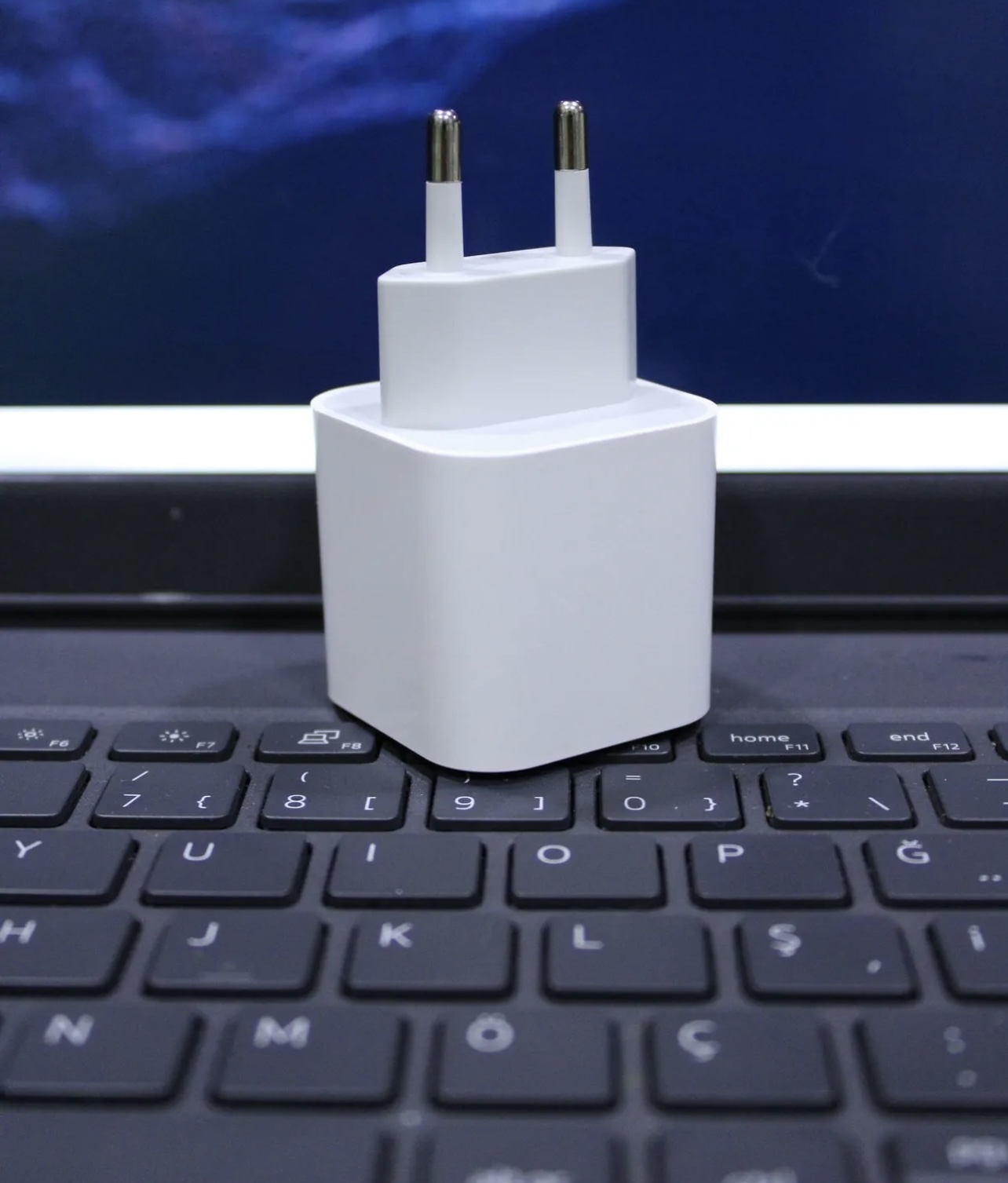 TYPE-C 20W POWER ADAPTÖR - Görsel 2